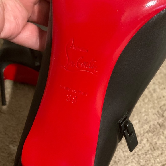 Christian Louboutin 85mm Sokate pointed-toe stiletto boots - Picture 11 of 11